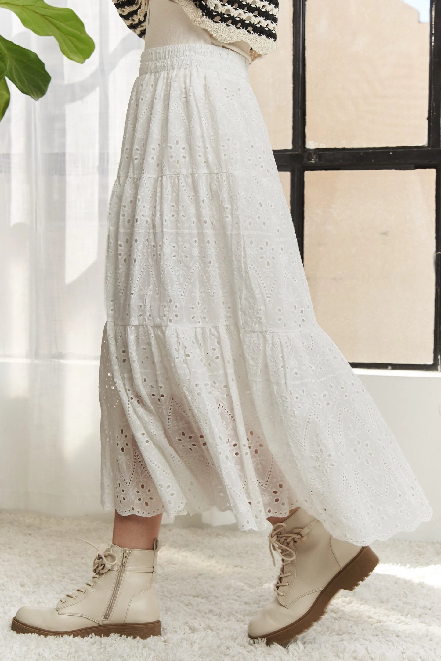 Elastic Waistband Tiered Midi Skirt
