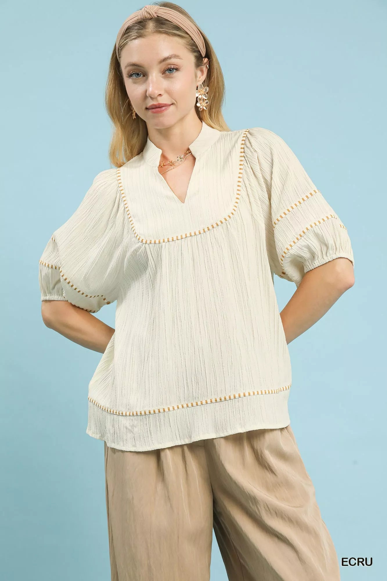 Textured Short Sleeve Top with Contrast Trim
