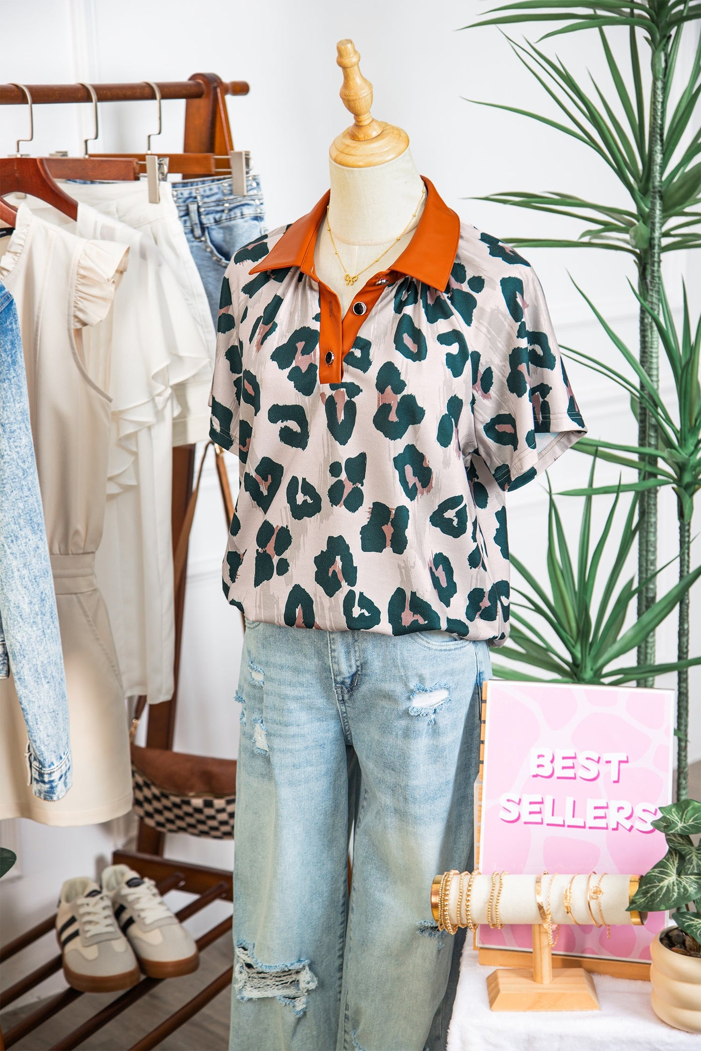 Casual Unique Leopard Print Button Contrast Collared Short Sleeve Blouse
