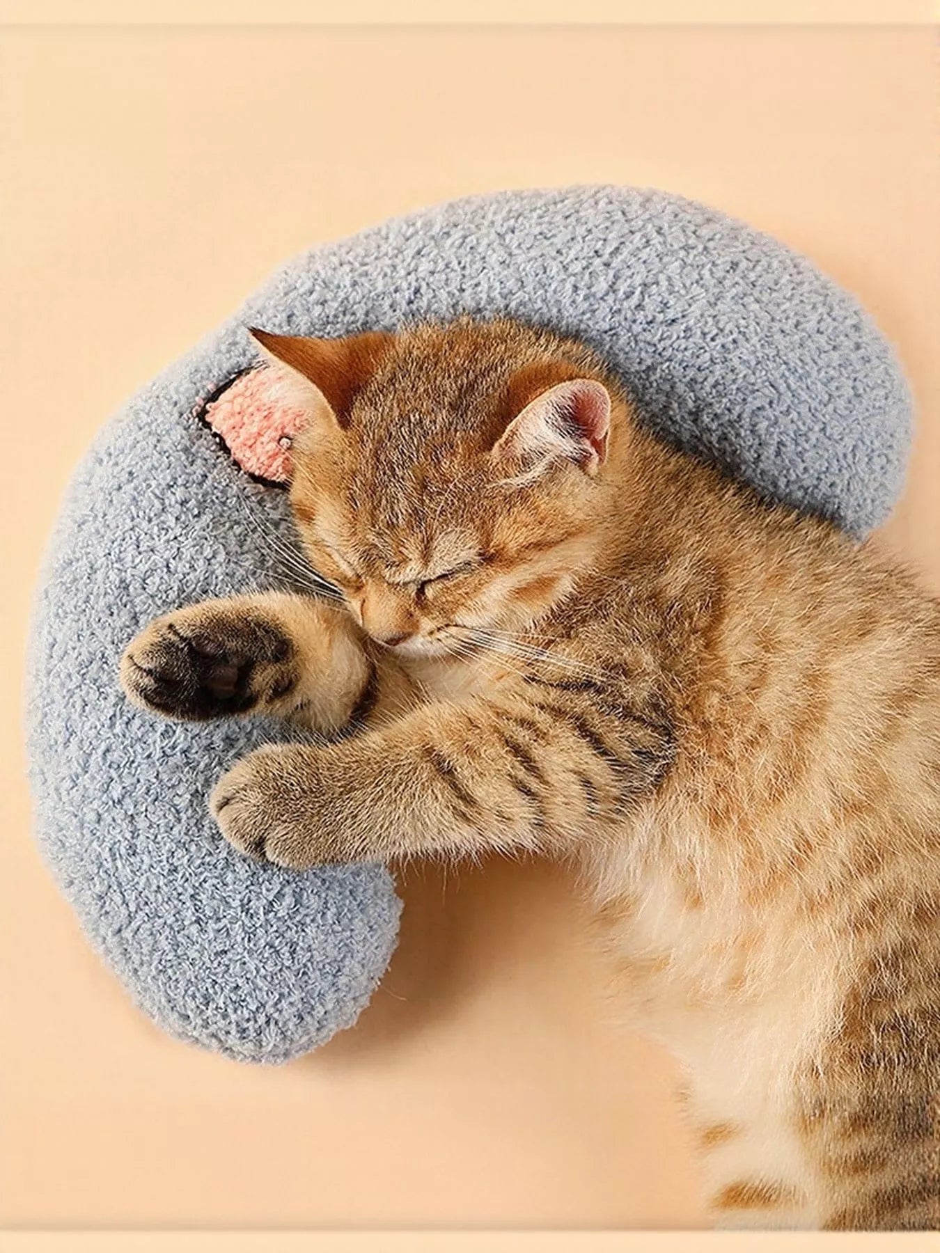 U Shaped Pet Nest - Loving It Shop