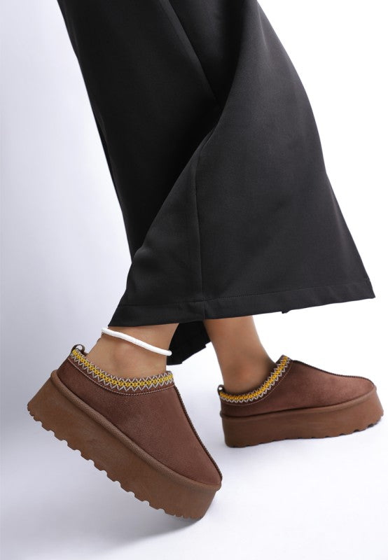 Jesters Embroidered Platform Classic Slip-On