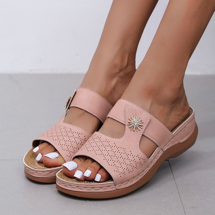 Embroidered Fish Mouth Women&