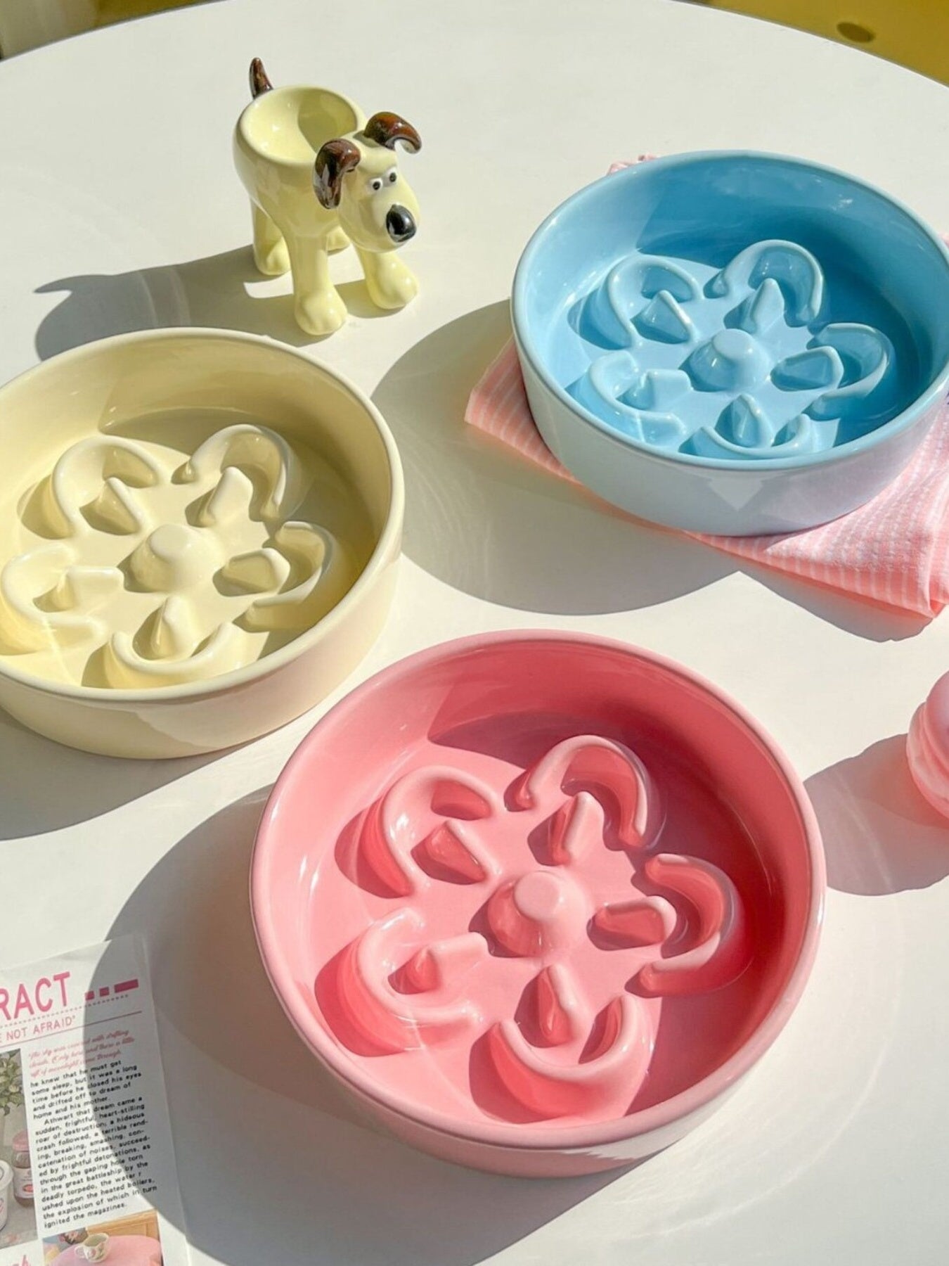 Flower - Shaped Slow Feeder Pet Bowl - Loving It Shop