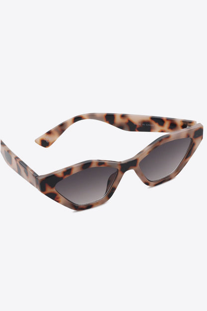 Cat Eye Polycarbonate Sunglasses - Loving It Shop