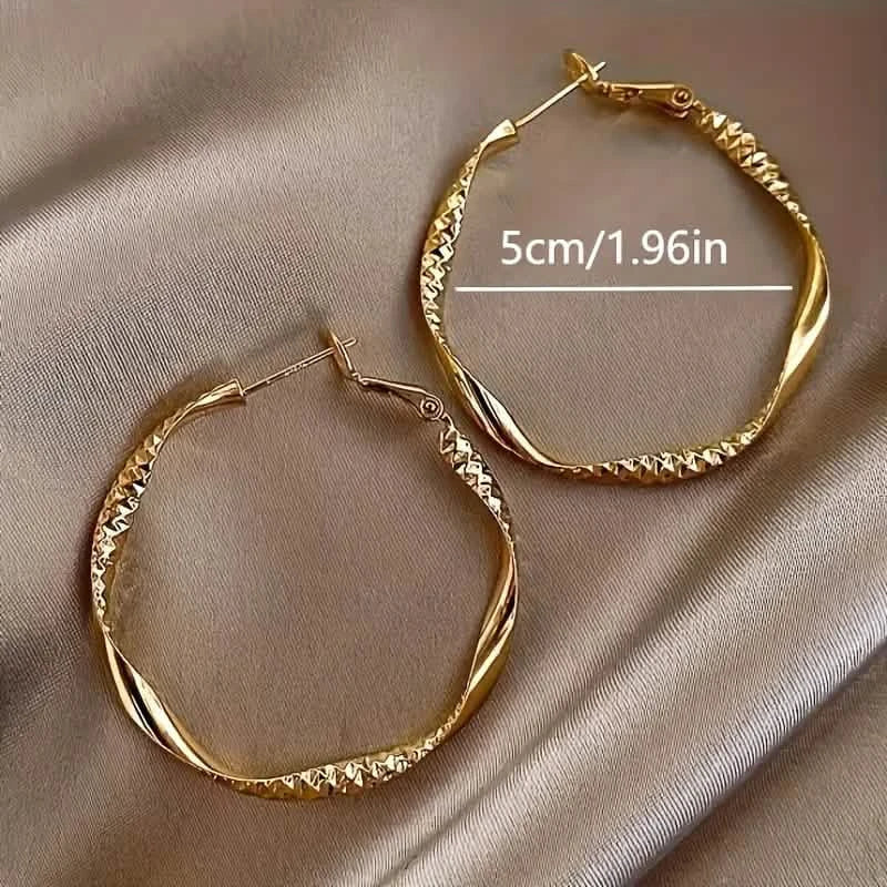 Delicate Silky Texture Design Women&
