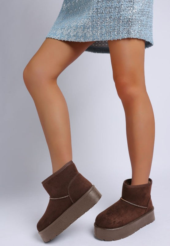 Derta Soft Microfiber Snow Boots
