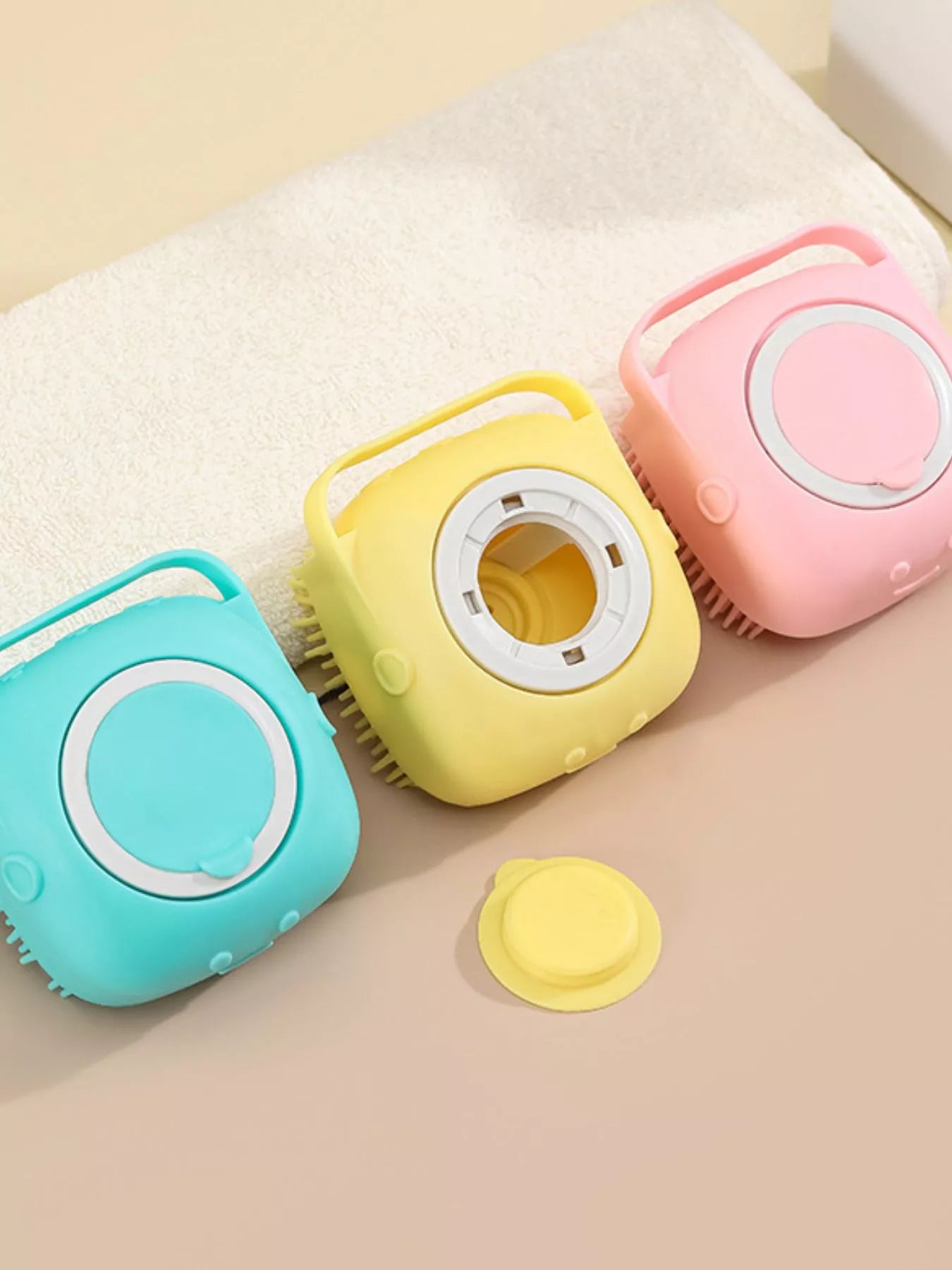Cute Cartoon Silicone Pet Bath Brush - Loving It Shop