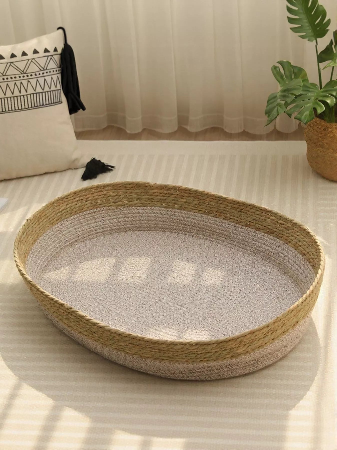 Woven Rattan Scratch - Resistant Cat Nest - Loving It Shop