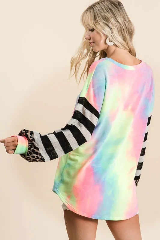 Tie Dye V Neck Top with Stripe Puff Sleeves