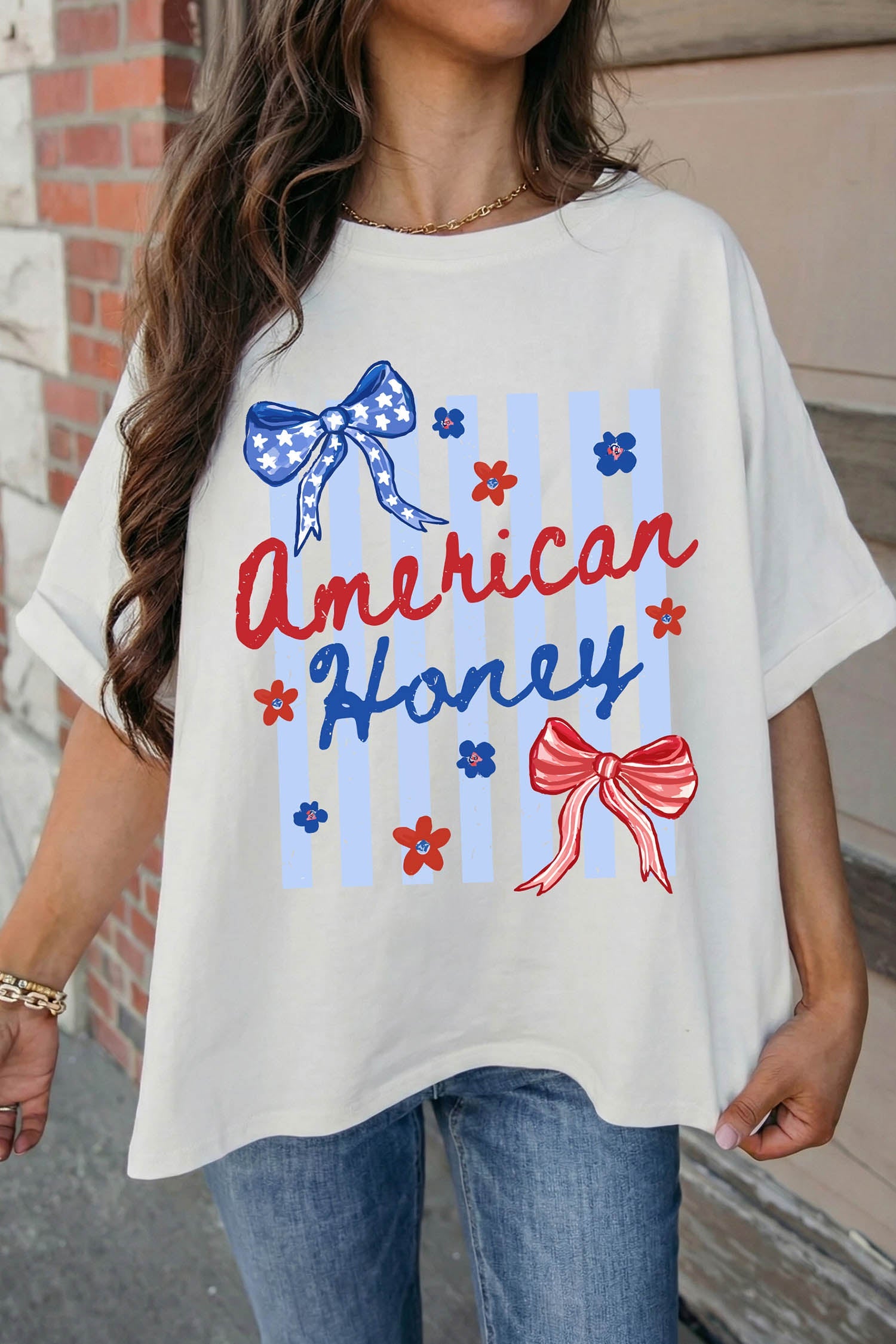 White American Honey Bow Flower Striped Graphic Tee - Loving It Shop