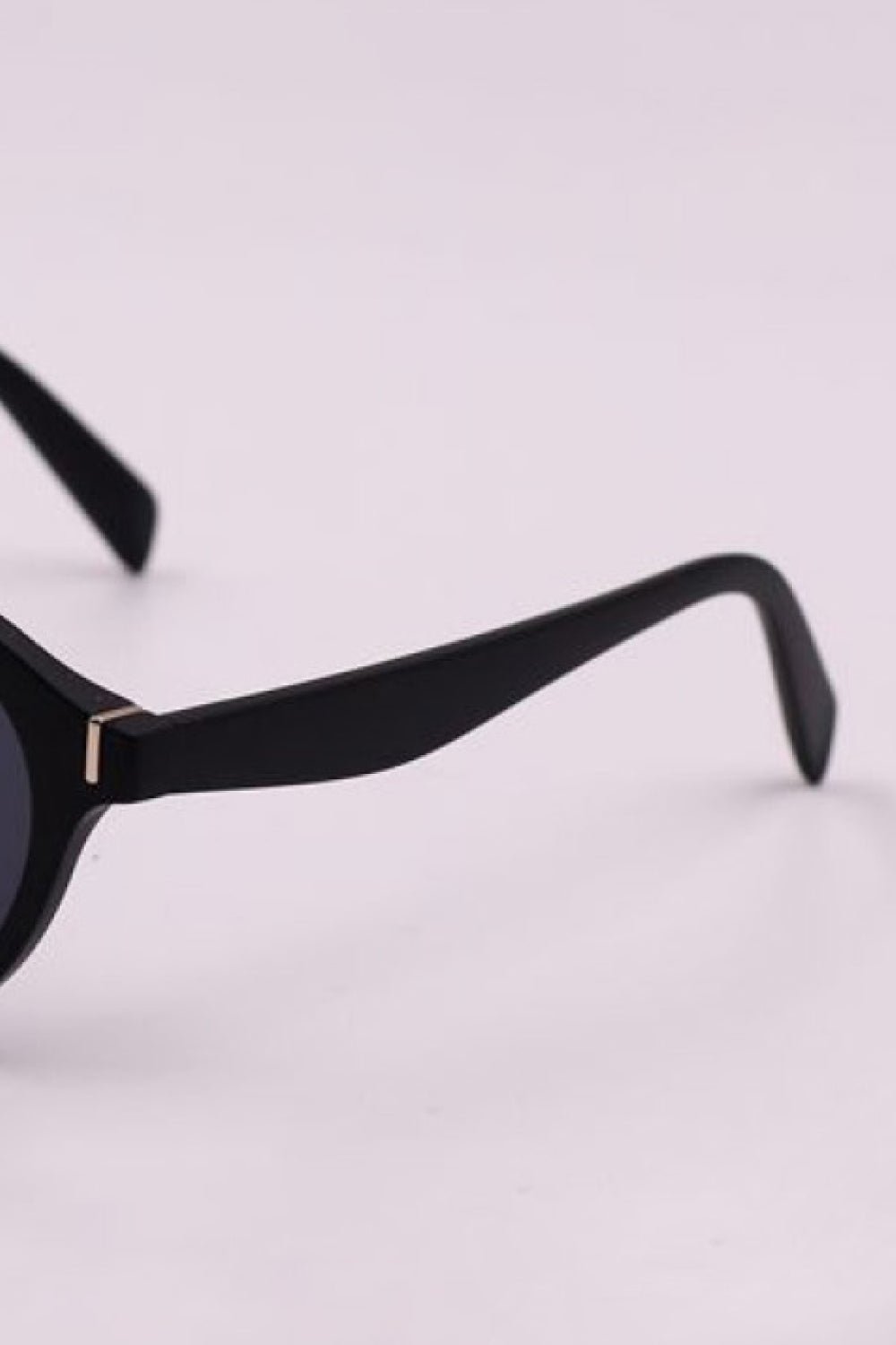 3 - Piece Round Polycarbonate Full Rim Sunglasses - Loving It Shop