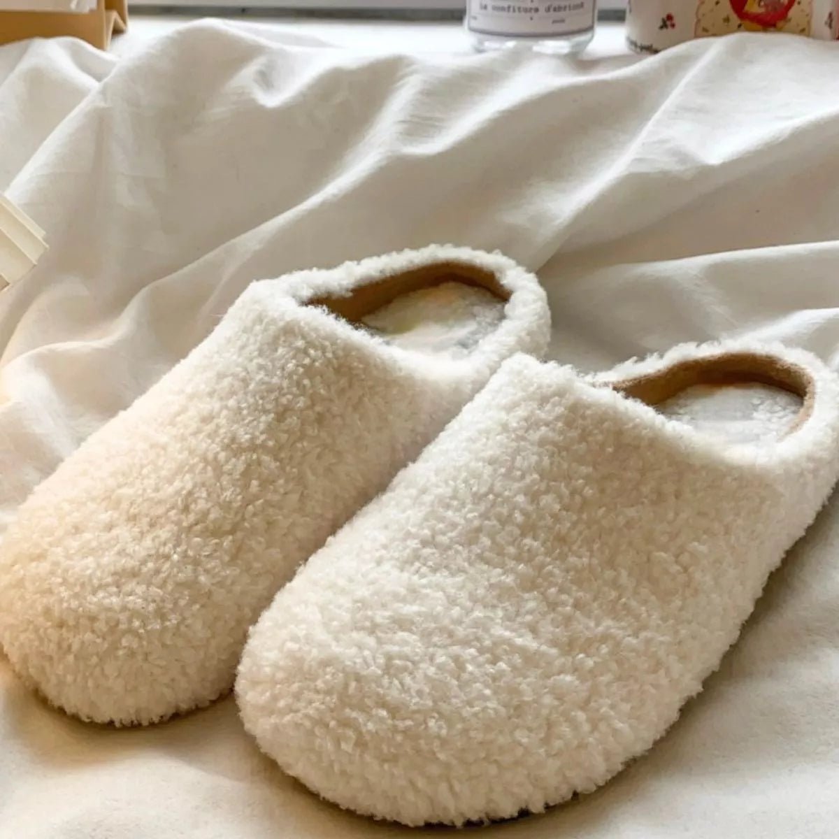 Round Toe Fuzzy Indoor Slippers - Loving It Shop