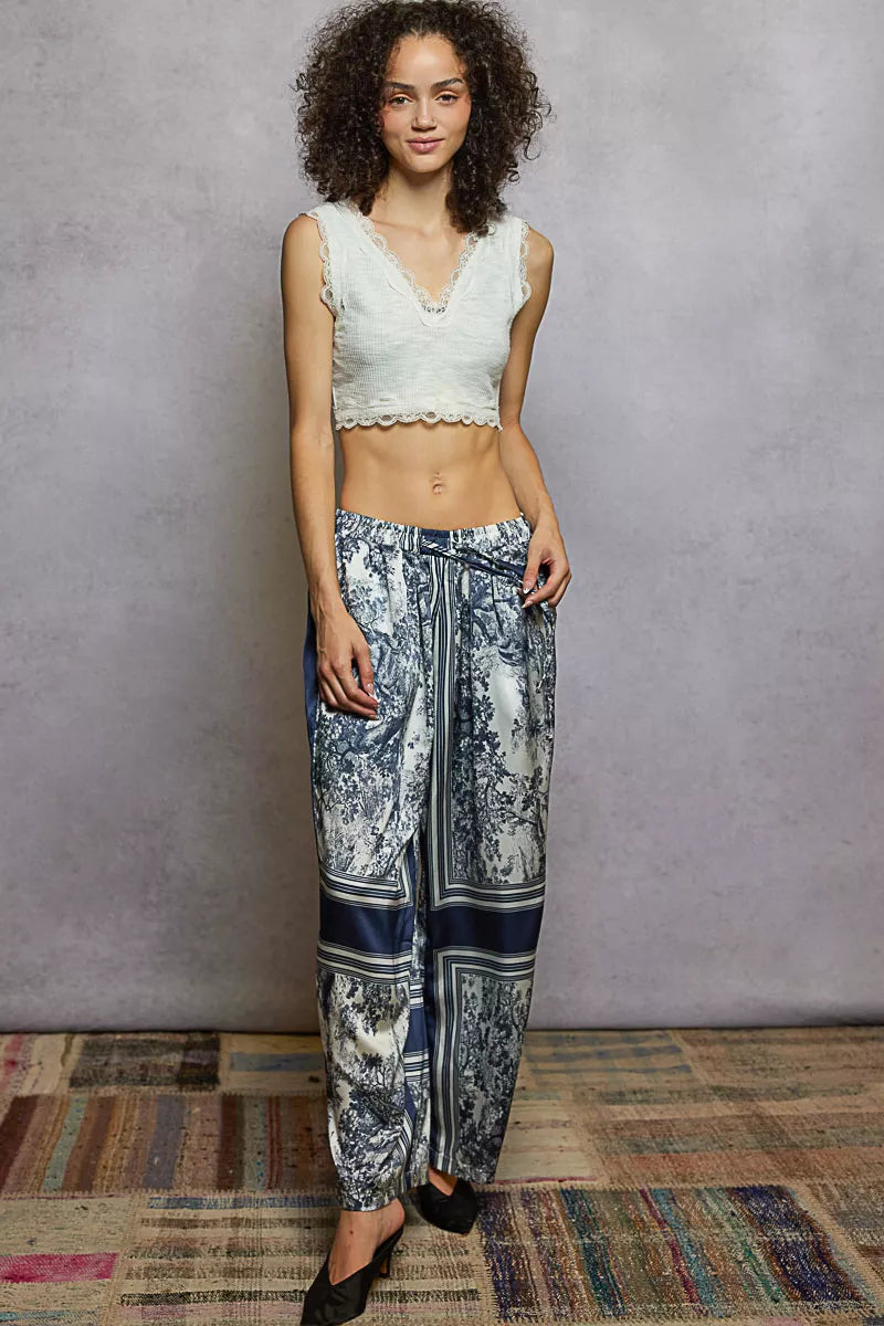 Floral Printed Woven Wide Leg Drawstring Pants