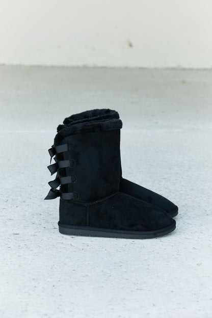 Bow Detail Faux Suede Leather Snow Boots