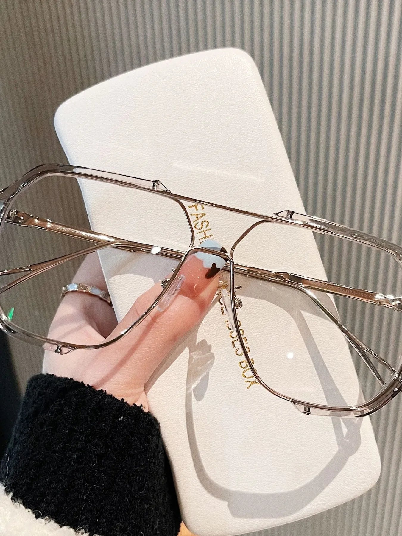 UV Protection Oversized Sunglasses - Loving It Shop