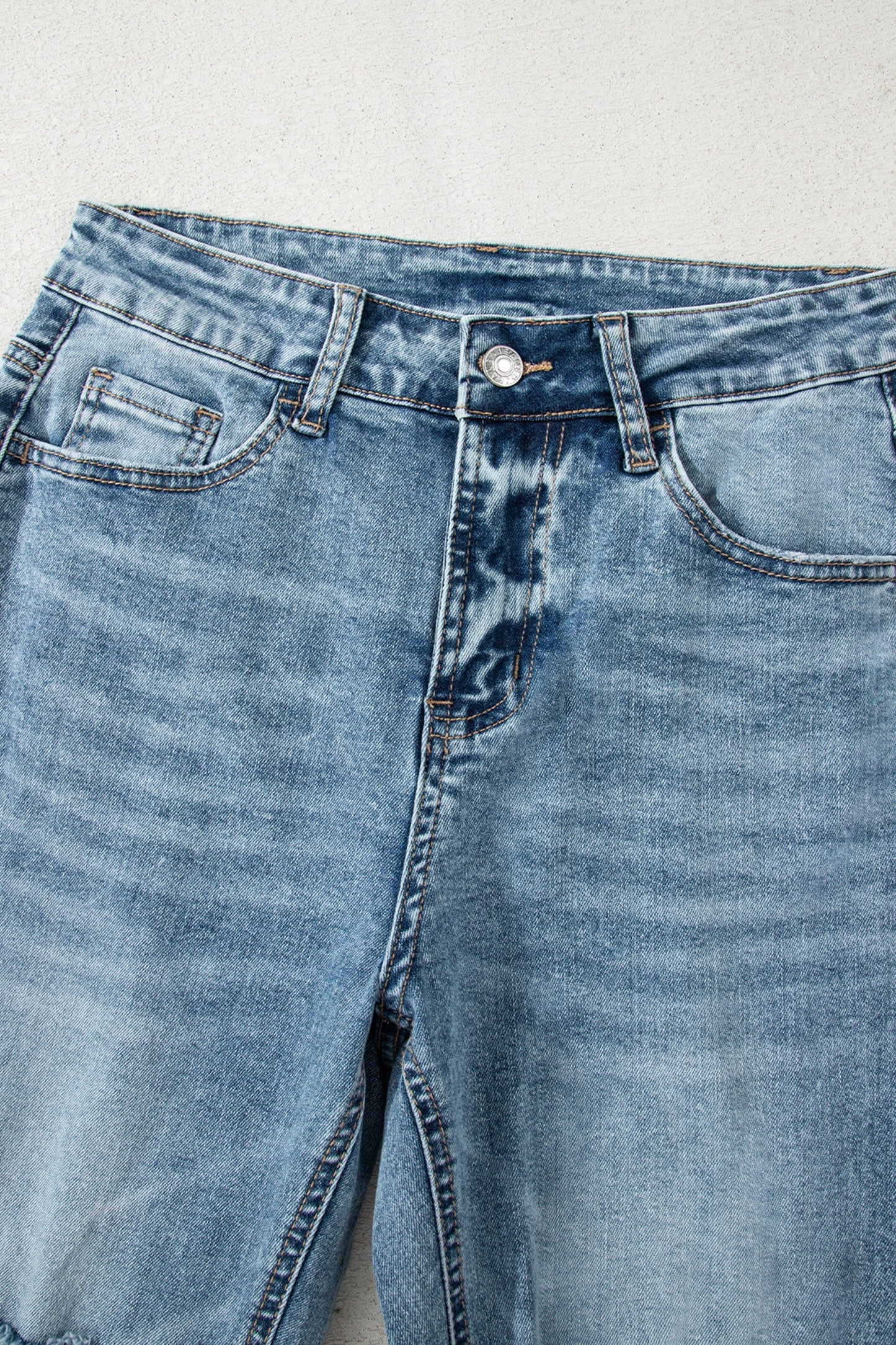Myosotis Raw Hem Ripped Open Knee Fit Flare Jeans