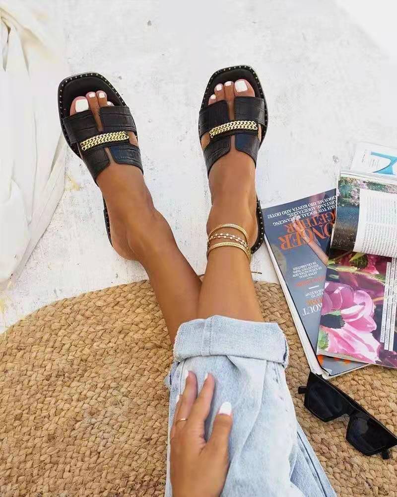 Beach Casual Flat Heel Chain One-line Women&