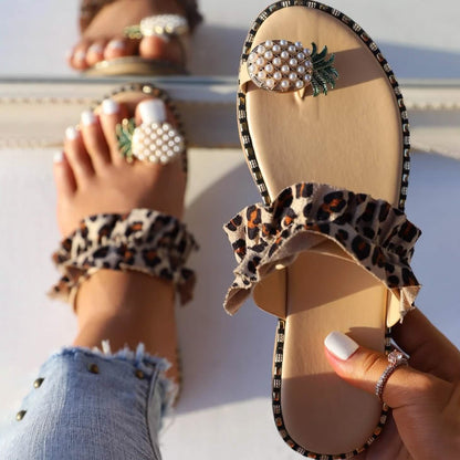 Faux Pearl &amp; Pineapple Decor Toe Post Thong Sandals