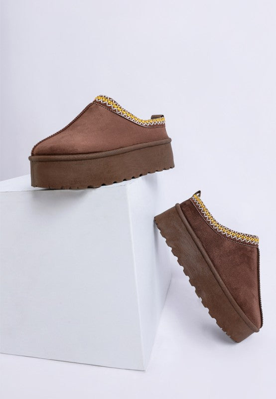 Jesters Embroidered Platform Classic Slip-On
