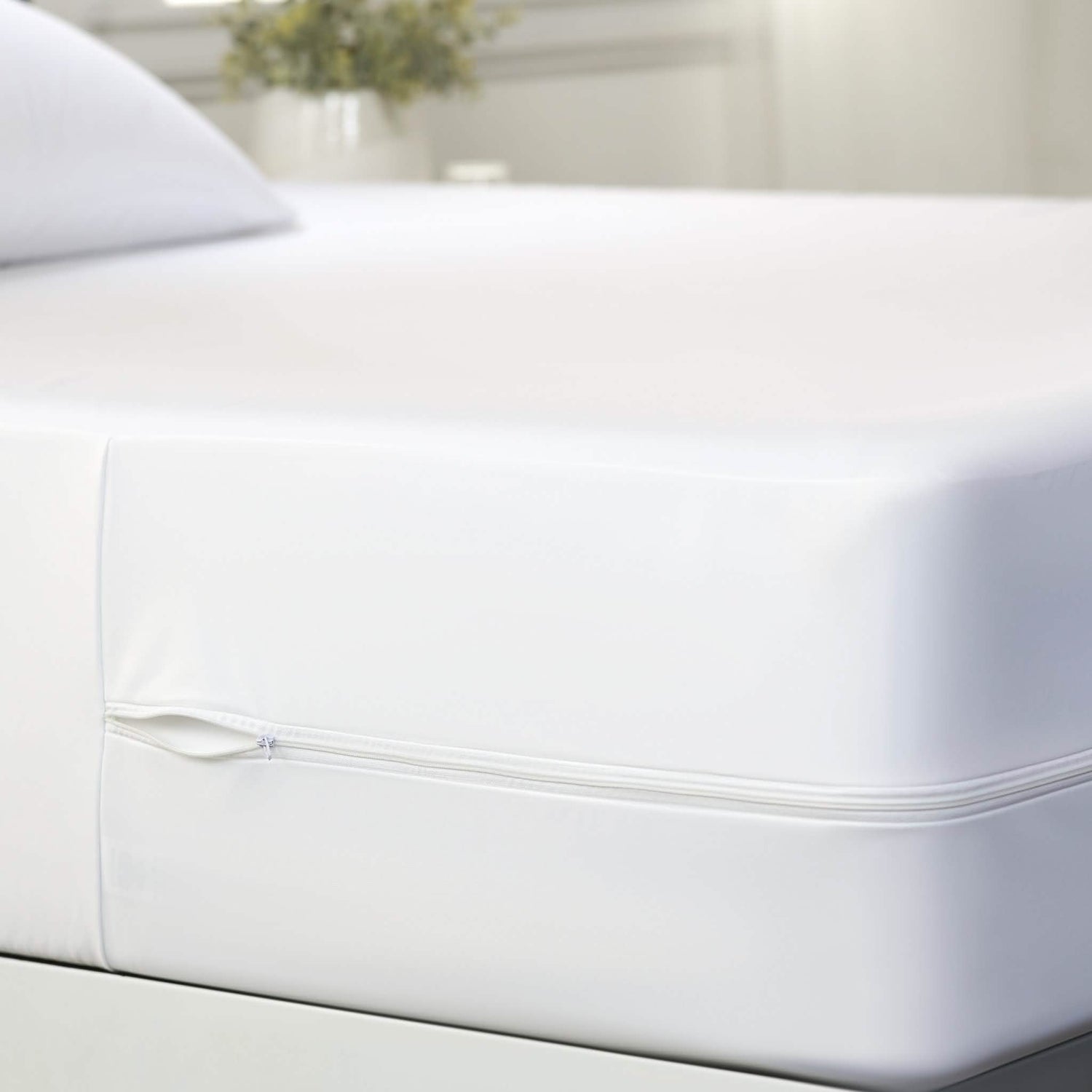 Home Collection Total Protection 6-Sided Mattress Encasement