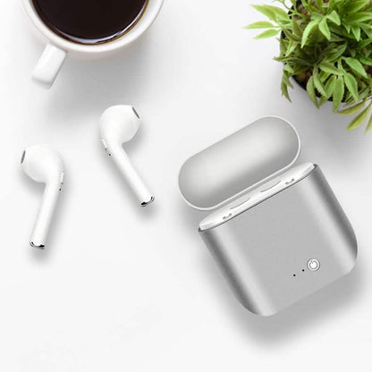 Metallic Wireless Earbuds &amp; Charging Case Set