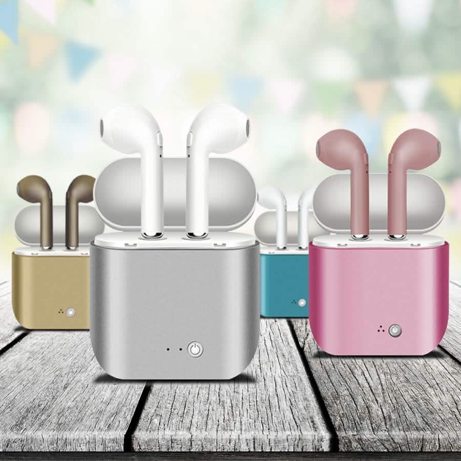 Metallic Wireless Earbuds &amp; Charging Case Set