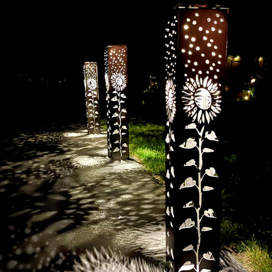 XL Square Sunflower Solar Pillar | Multiple Sizes